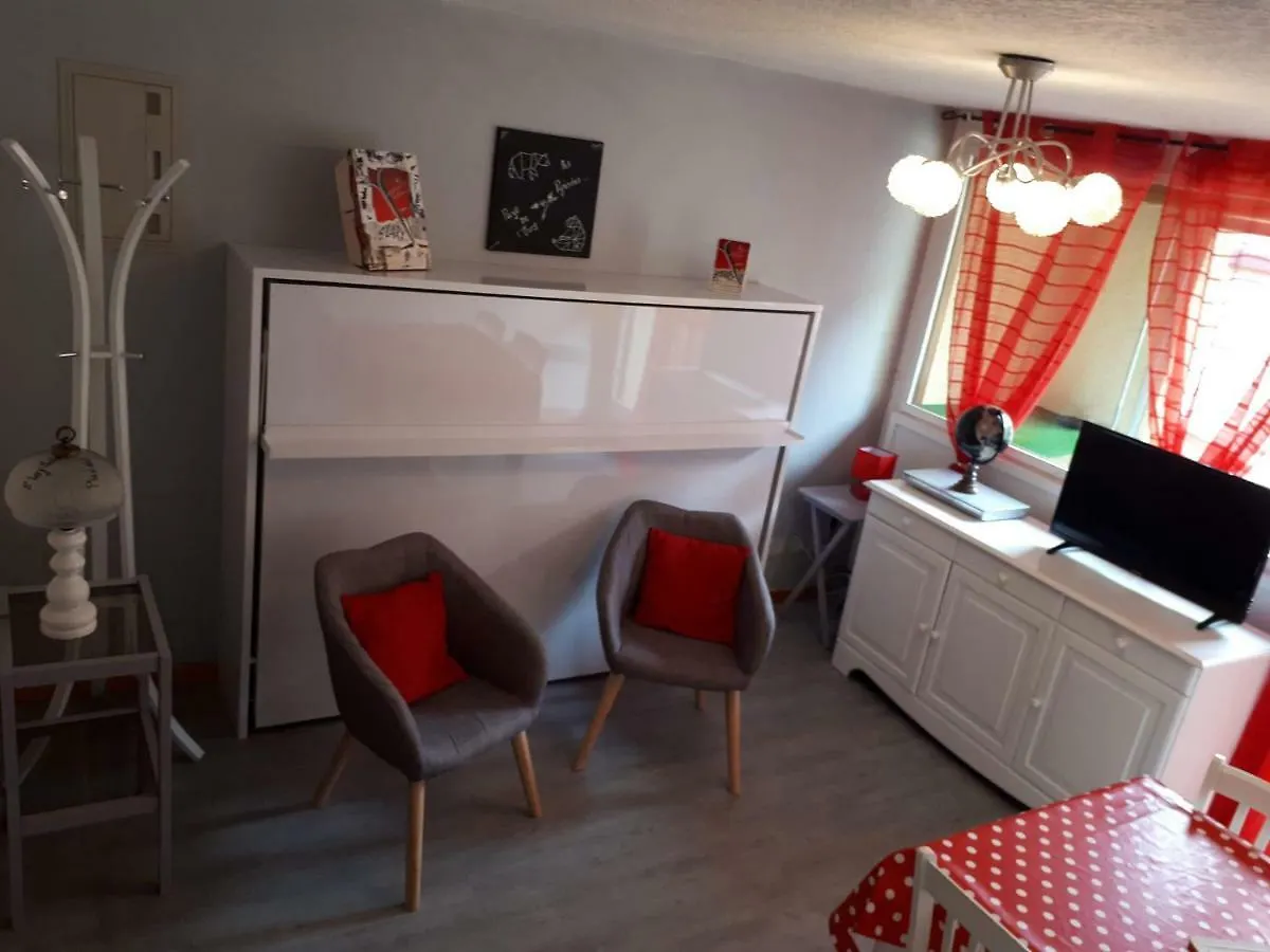 דירות סן-לארי-סולאן Studio Cabine 4 Personnes 0*,